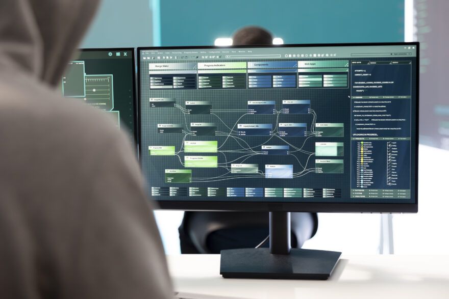 Modélisation, simulation et aide à la décision pour des systèmes complexes