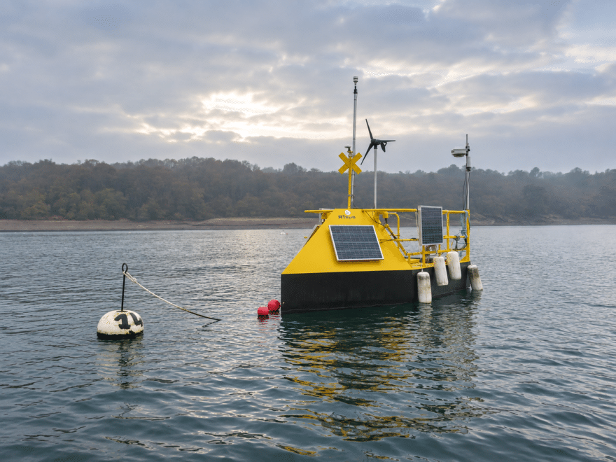 Implémentation matérielle de communication sous-marins